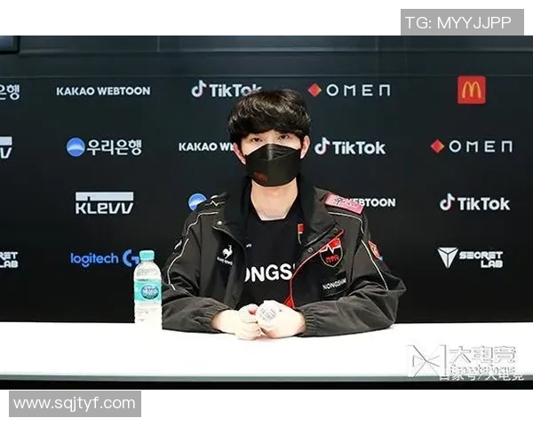 Deokdam在赛后采访中表示要为peanut复仇全力击败GEN Deokdam在赛后采访中表示要为peanut复仇全力击败GEN