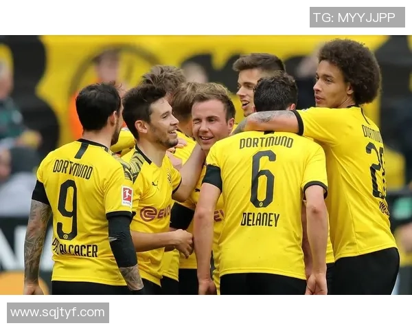 多特蒙德在德国杯遭遇重创需全力争夺德甲亚军与欧冠资格
